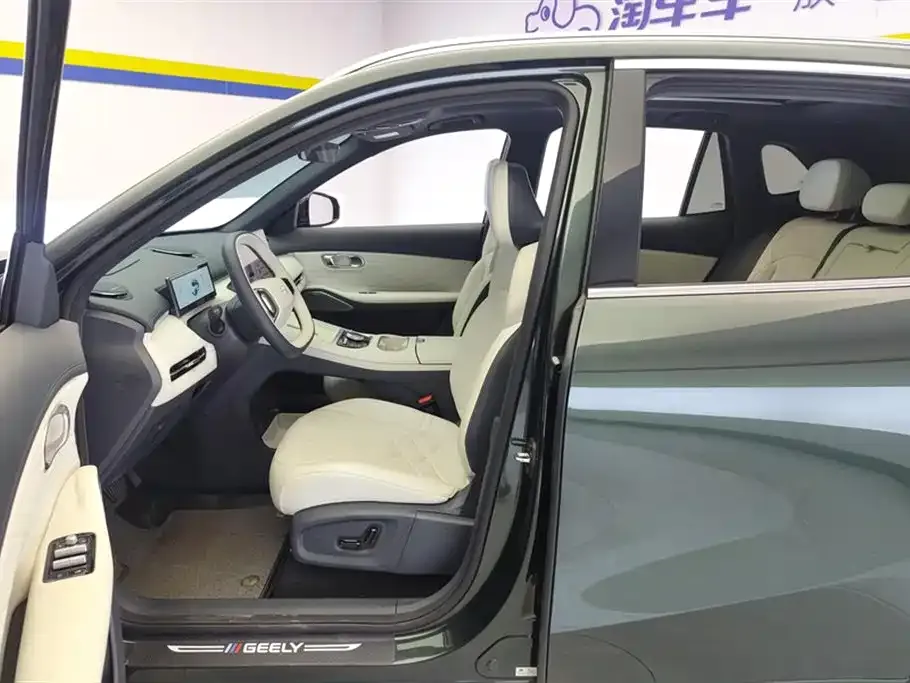 Geely Galaxy Xingjian 7 — фото 7