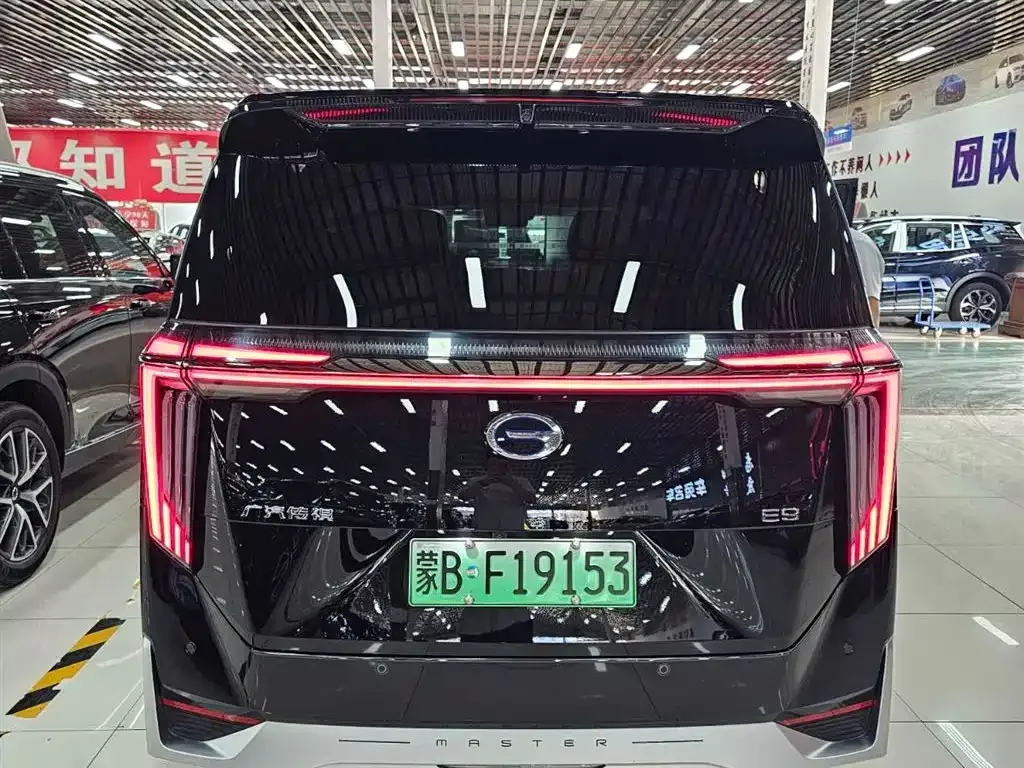 GAC Motor Trumpchi E9 — фото 6