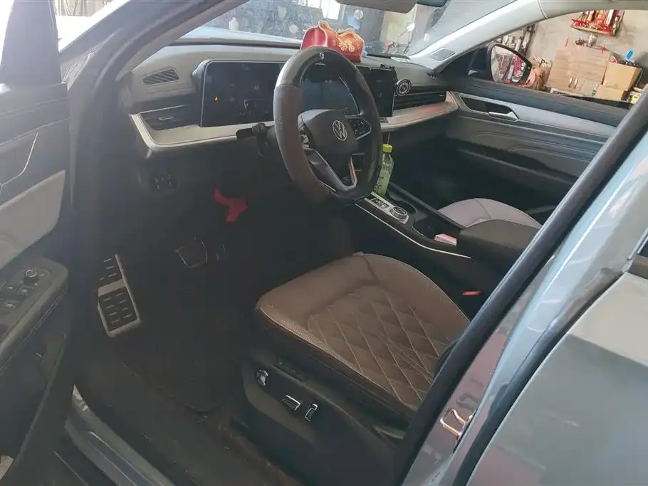 Volkswagen Tavendor 2023 из CN, фото 3