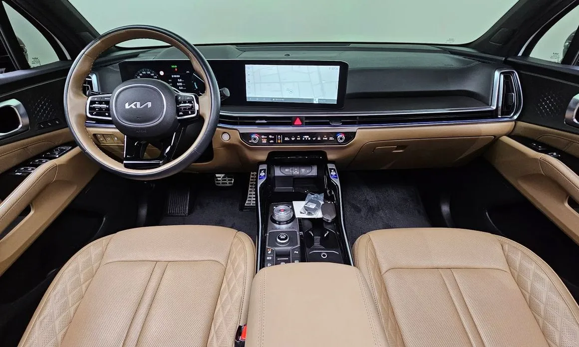 Kia Sorento — фото 8