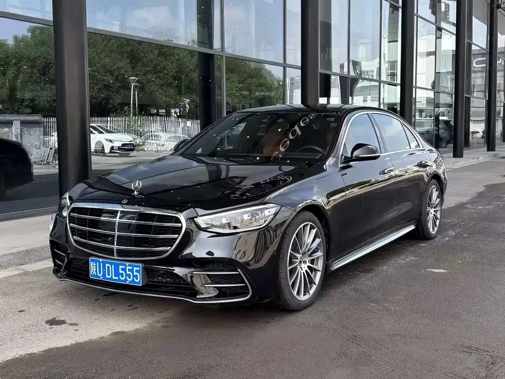 Mercedes-Benz S-Class — фото 1