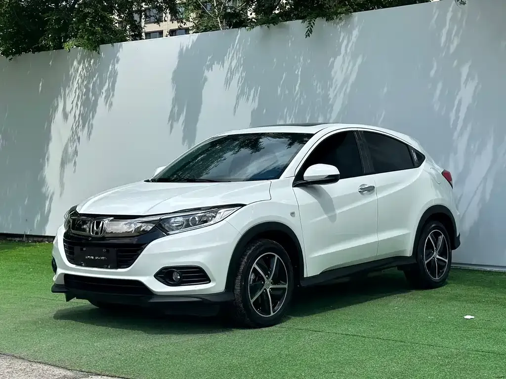 Honda Vezel — фото 1