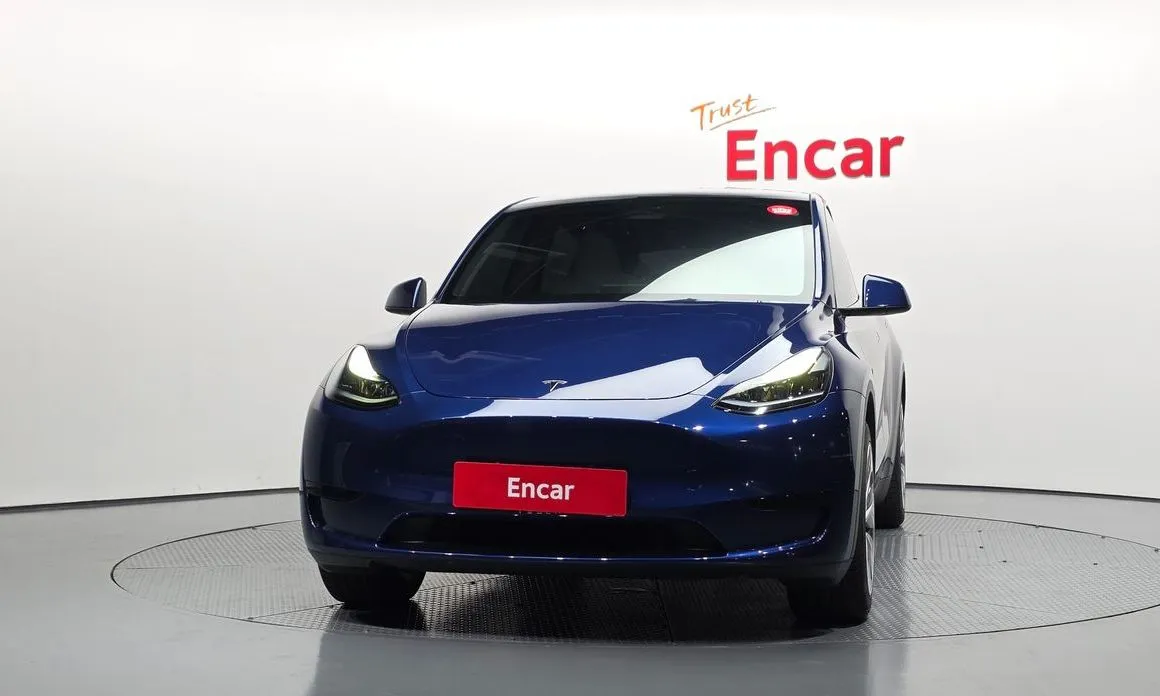 Tesla Model Y — фото 2