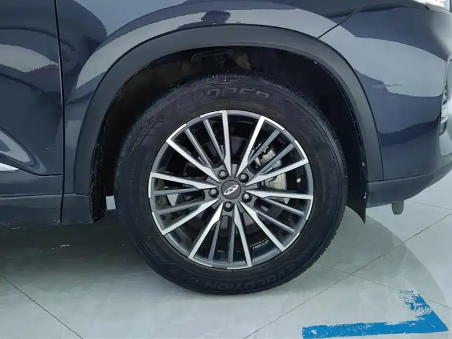 Chery Tiggo 8 PLUS — фото 2