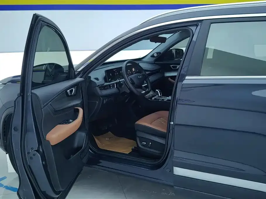 Chery Tiggo 8 PLUS — фото 6