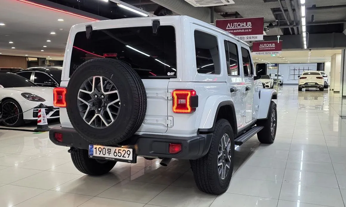 Jeep Wrangler — фото 3
