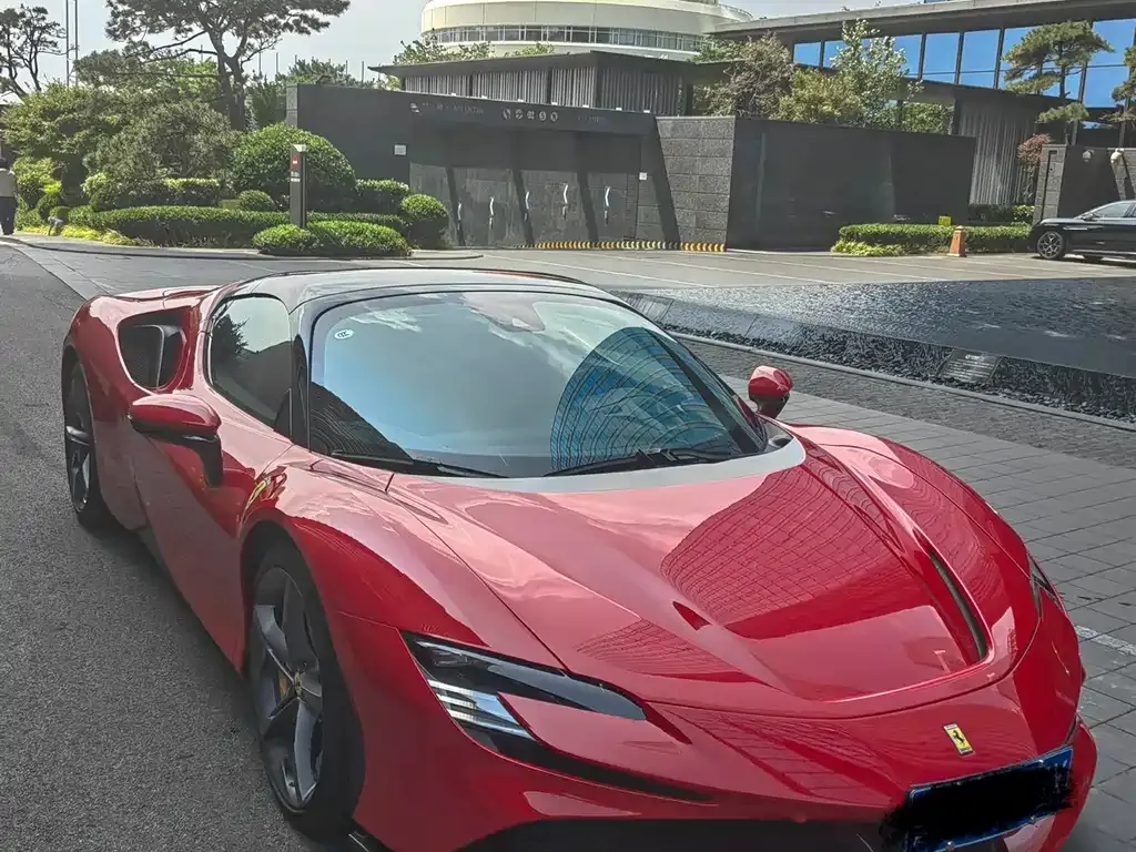 Ferrari SF90 2022 из CN, фото 2