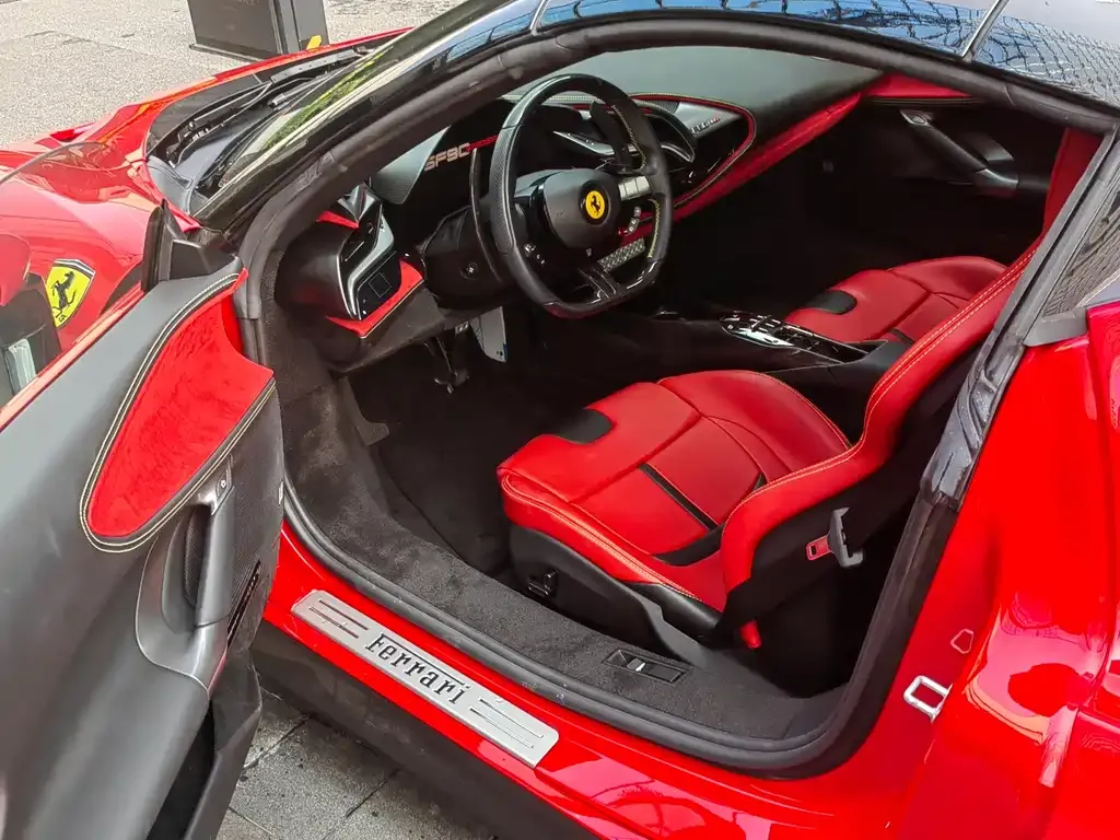 Ferrari SF90 2022 из CN, фото 3