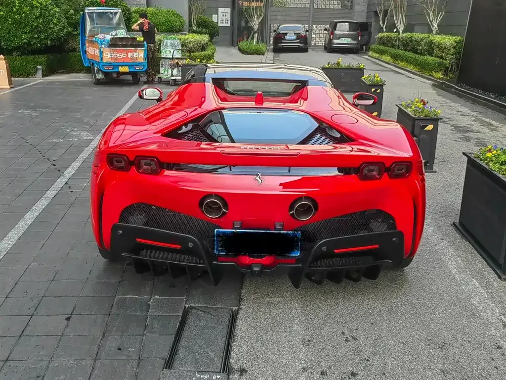 Ferrari SF90 2022 из CN, фото 7