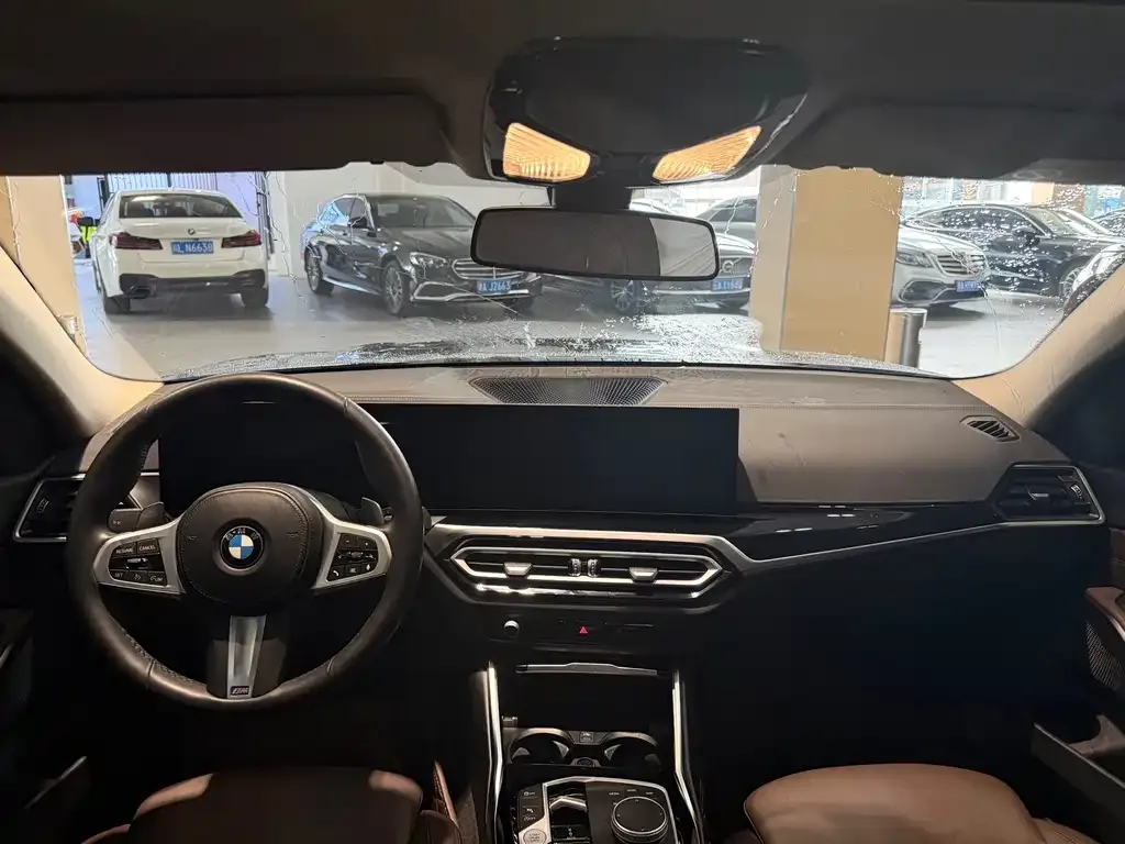 BMW 3 Series 2023 из CN, фото 5