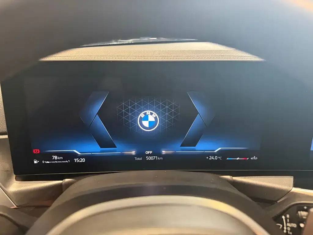 BMW 3 Series 2023 из CN, фото 2