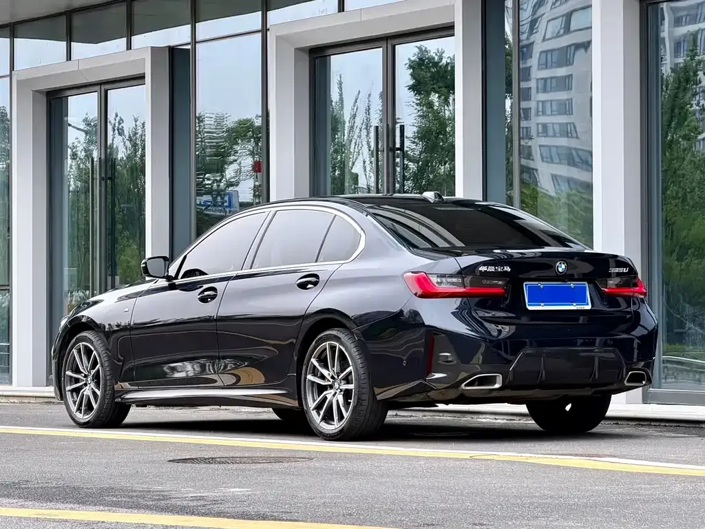 BMW 3 Series — фото 10