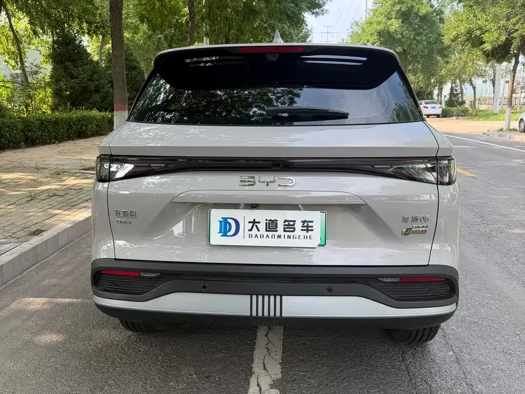 BYD Seal 05 DM-i — фото 3