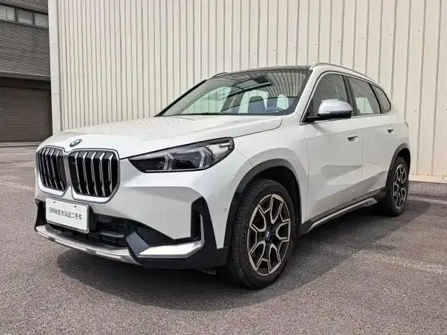 BMW X1 — фото 5