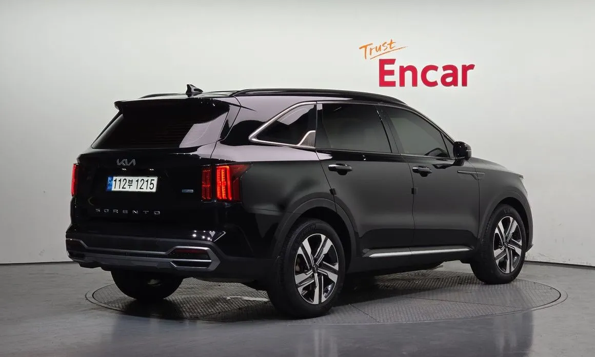 Kia Sorento — фото 9