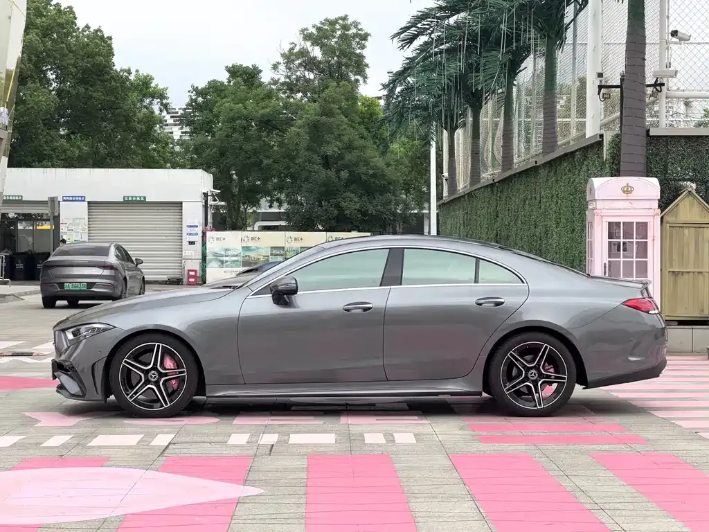 Mercedes-Benz CLS — фото 8