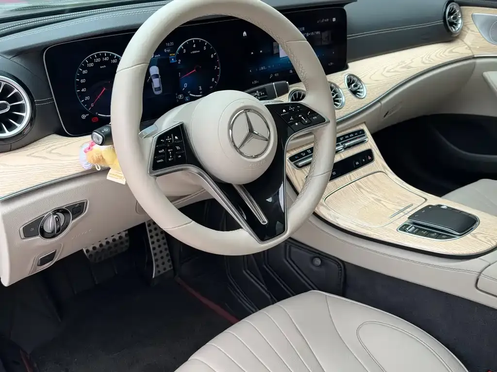 Mercedes-Benz CLS — фото 7