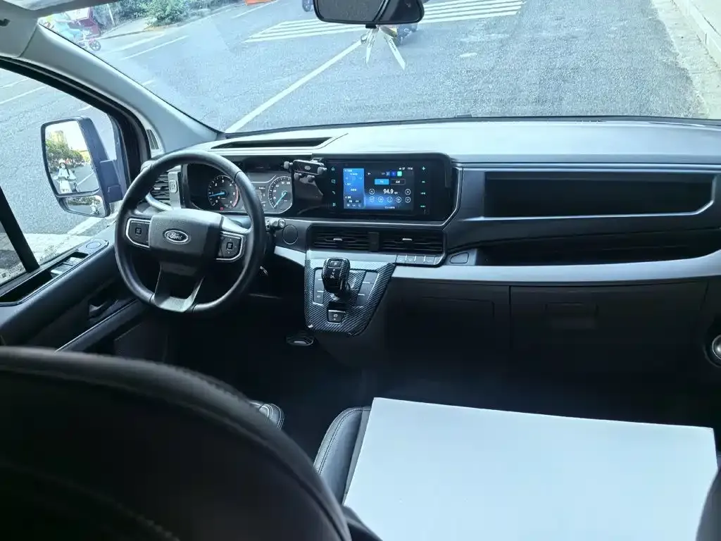 Ford Transit 2025 из CN, фото 7