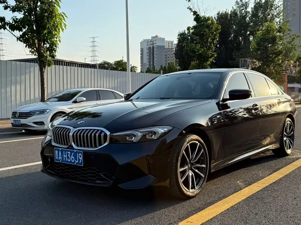 BMW 3 Series — фото 1