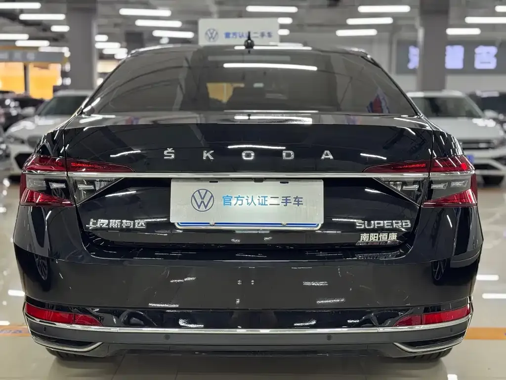 Skoda Superb 2023 из CN, фото 4