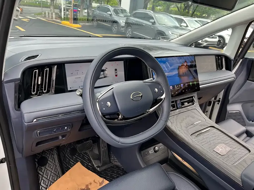 GAC Motor Trumpchi M8 — фото 4