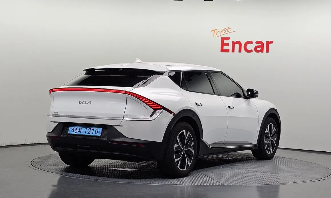 Kia EV6 — фото 3