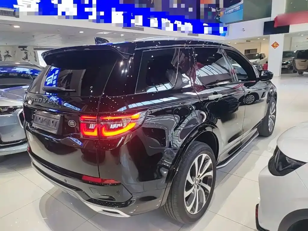 Land Rover Discovery Sport — фото 8