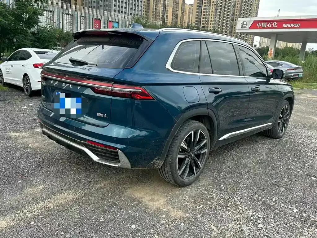 Geely Xingyue L — фото 8