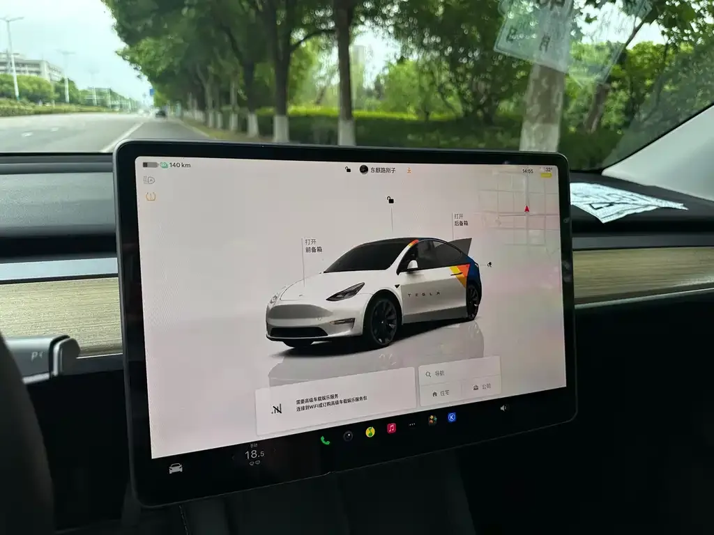 Tesla Model Y — фото 3