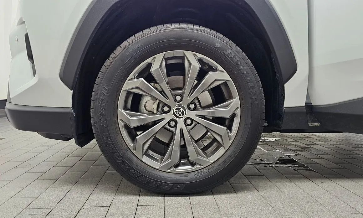 Toyota RAV4 2024 из KR, фото 7