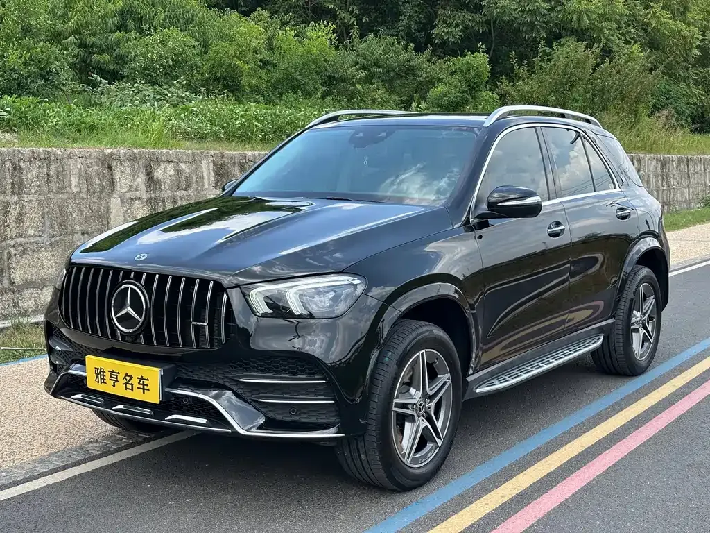 Mercedes-Benz GLE (Import) — фото 1