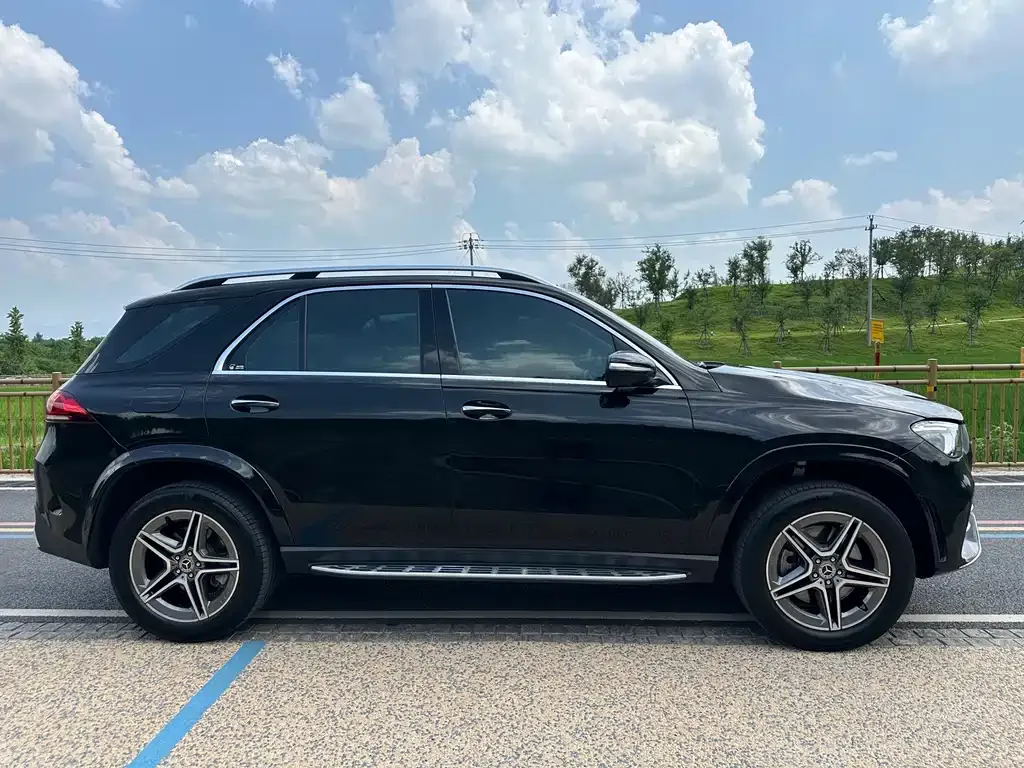 Mercedes-Benz GLE (Import) — фото 3