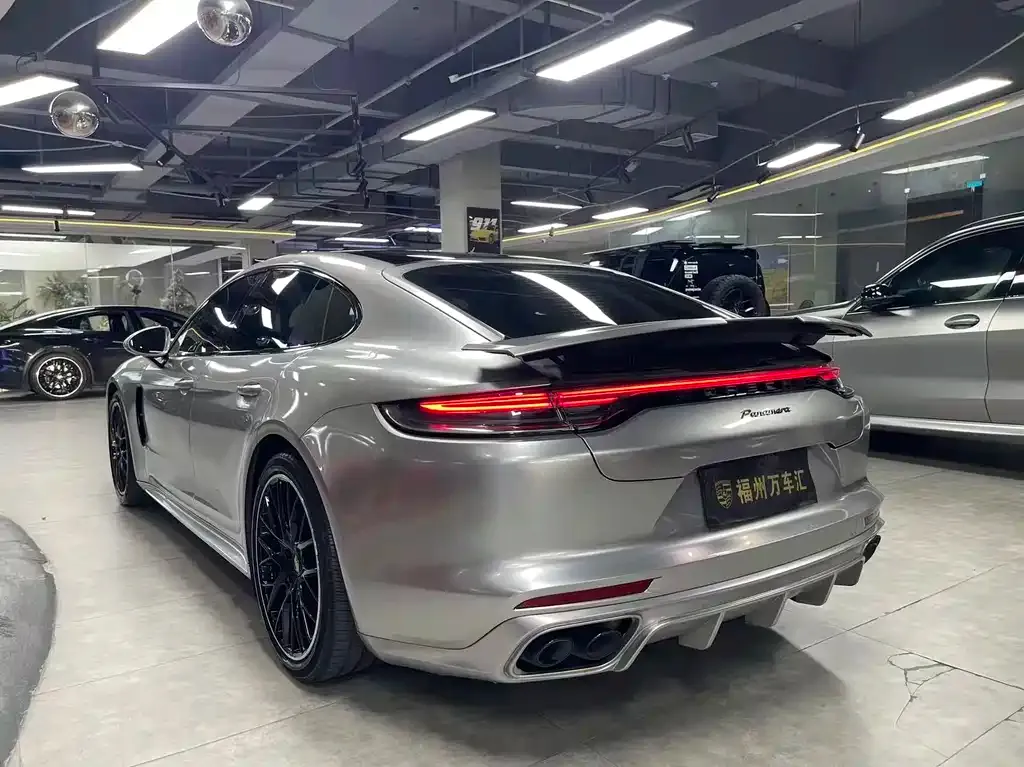 Porsche Panamera — фото 2