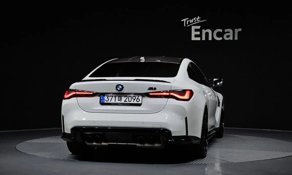 BMW M4 2024 из KR, фото 2