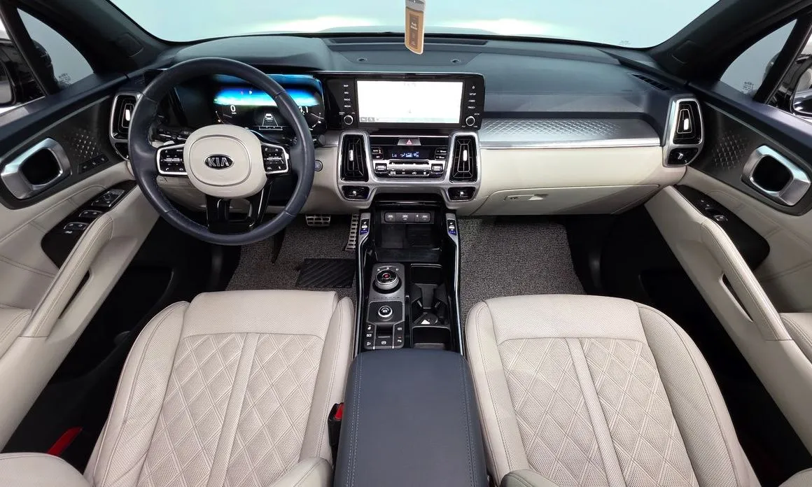 Kia Sorento — фото 4