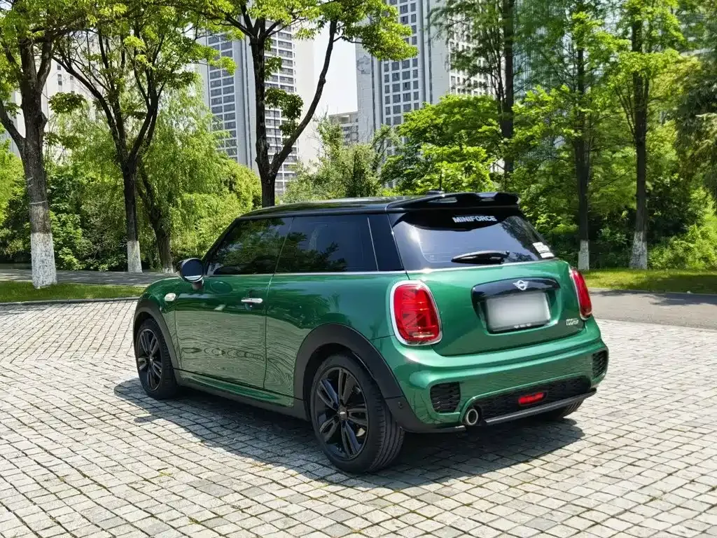 MINI Cooper (3-door) — фото 10