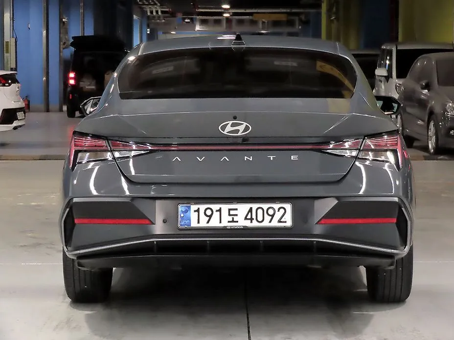 Hyundai AVANTE — фото 9