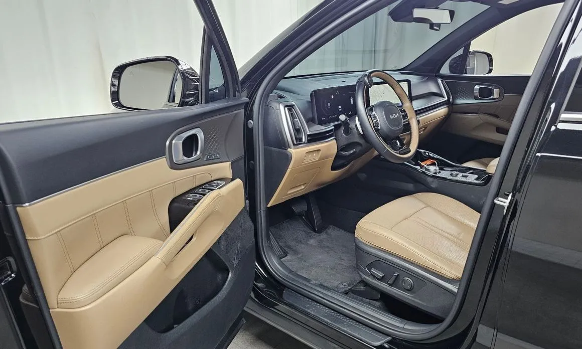 Kia Sorento — фото 9