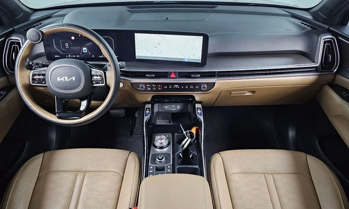 Kia Sorento — фото 10