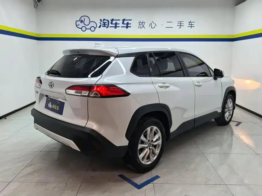 Toyota Corolla Cross — фото 2