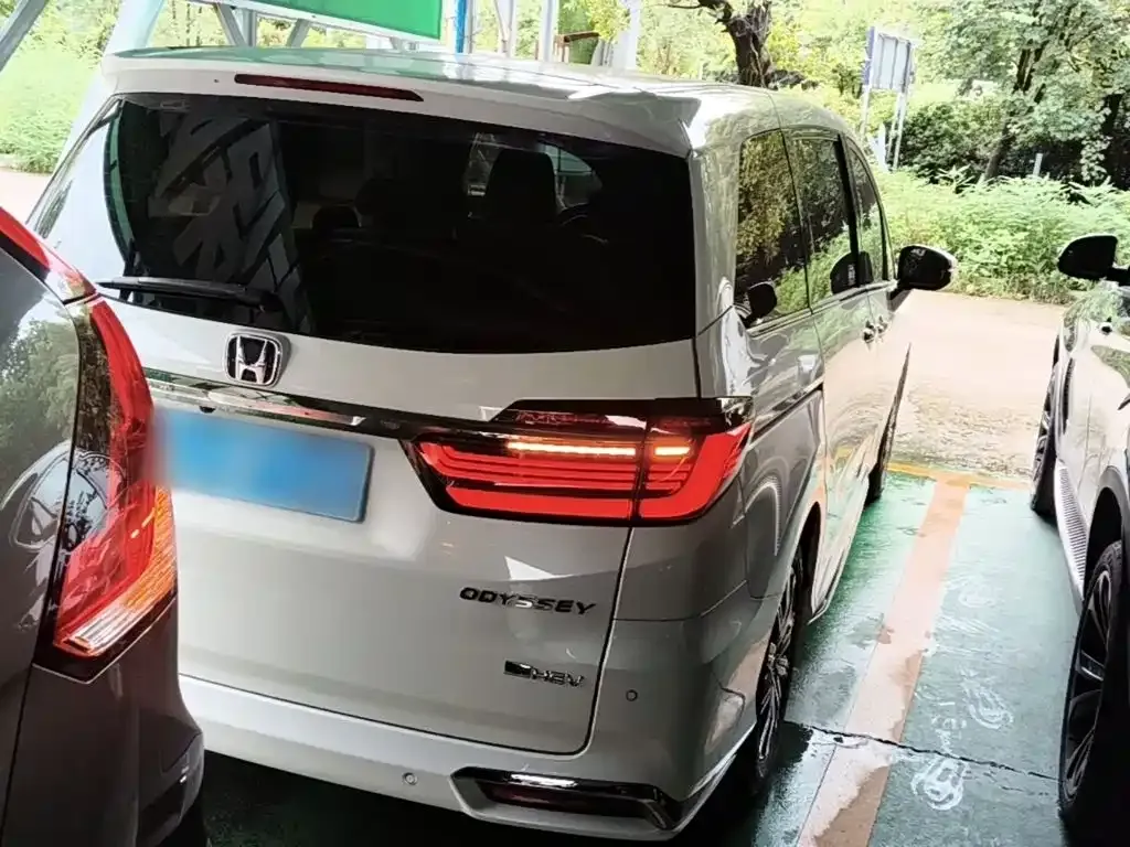 Honda Odyssey 2024 из CN, фото 6