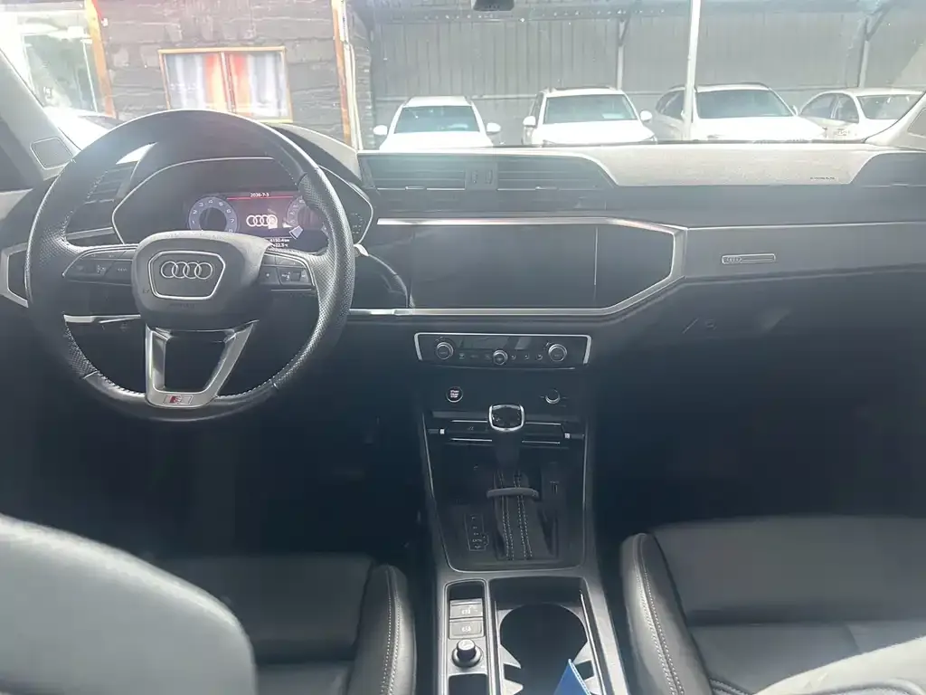 Audi Q3 Sportback 2021 из CN, фото 2