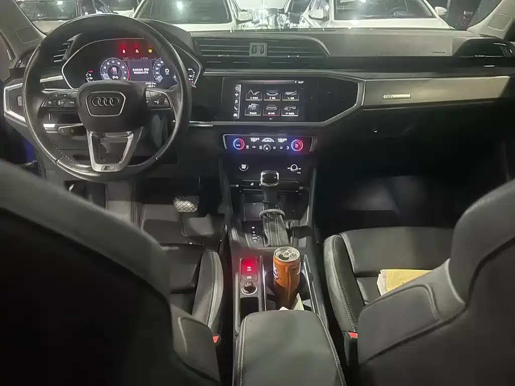 Audi Q3 Sportback 2021 из CN, фото 8