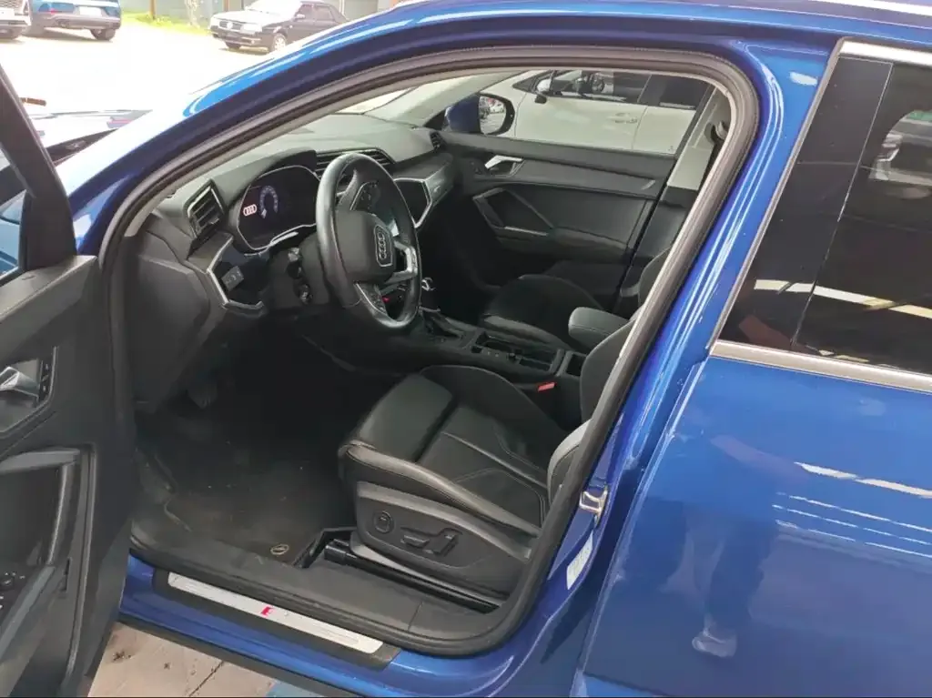 Audi Q3 Sportback 2021 из CN, фото 3