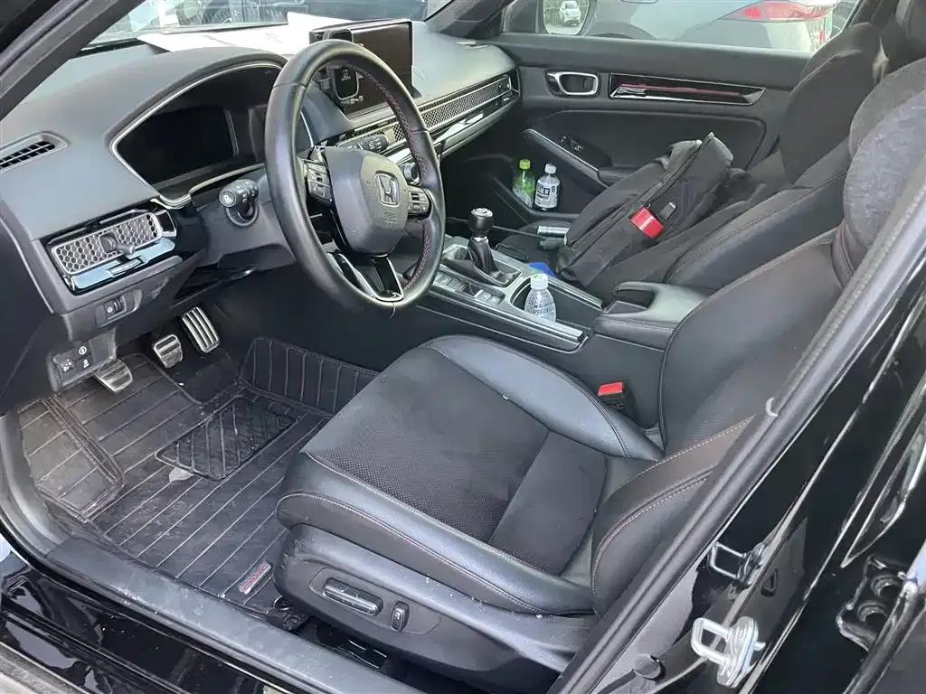 Honda Civic — фото 8