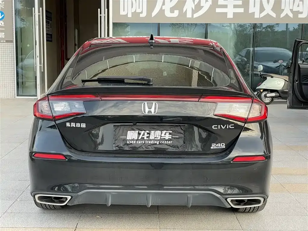 Honda Civic — фото 7