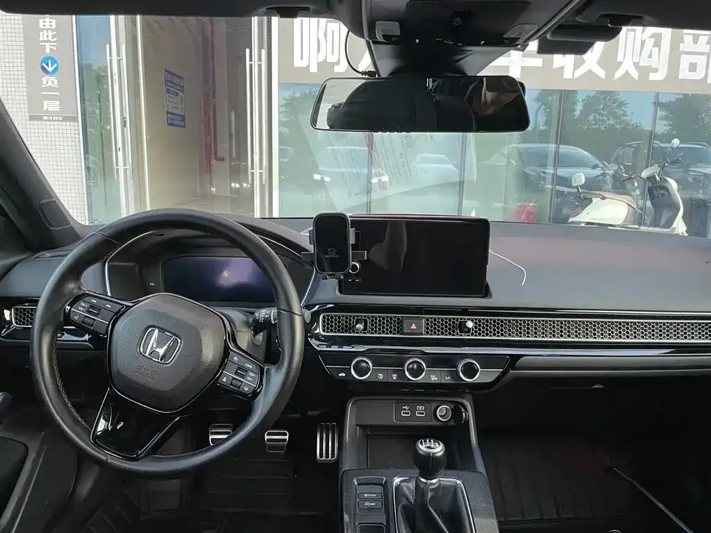 Honda Civic — фото 6
