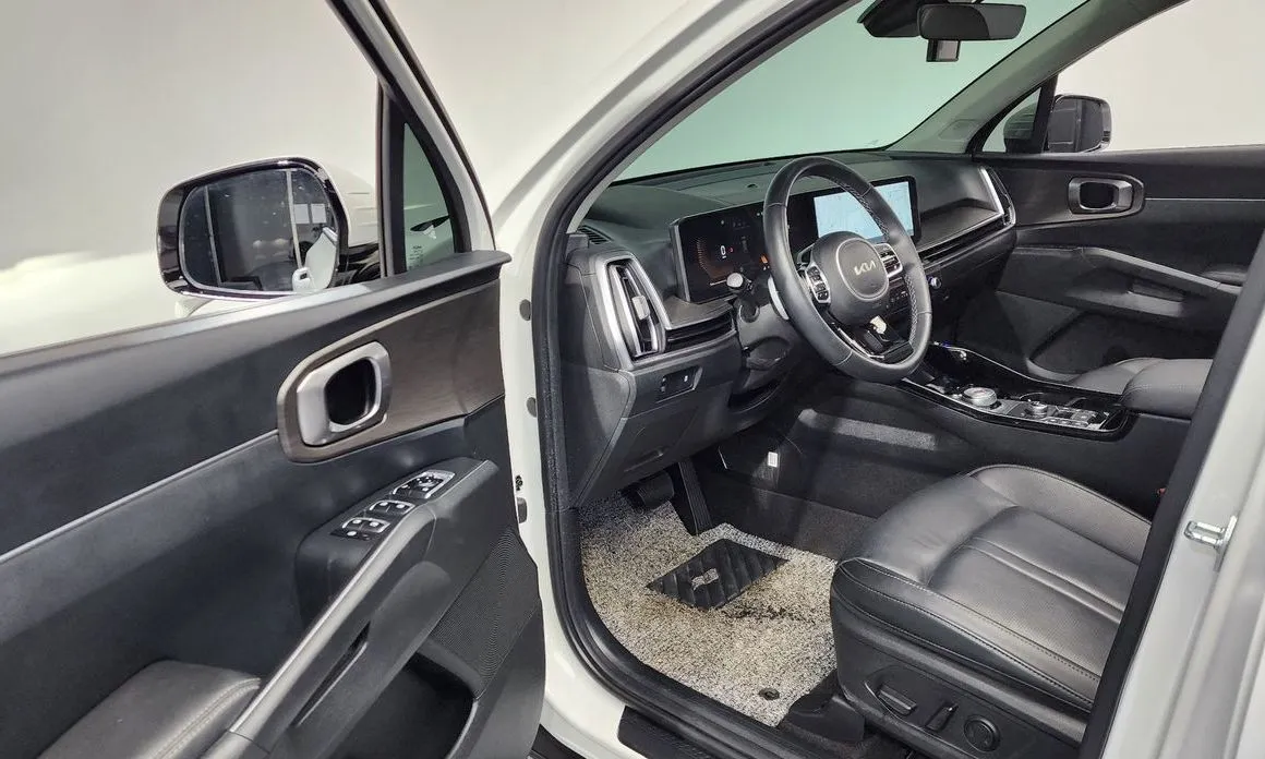 Kia Sorento — фото 6