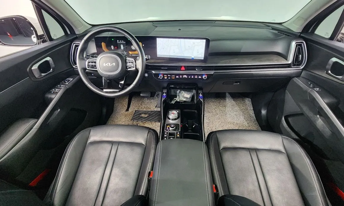 Kia Sorento — фото 7