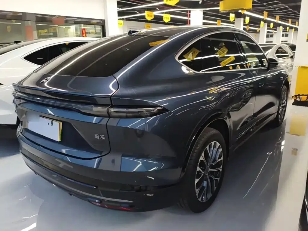 NIO EC6 — фото 10
